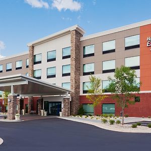 Holiday Inn Express & Suites - Fayetteville By Ihg